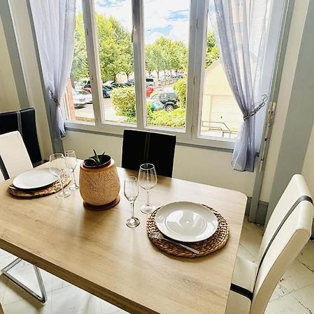 Le Magaline Apartamento Sainte-Savine Exterior foto